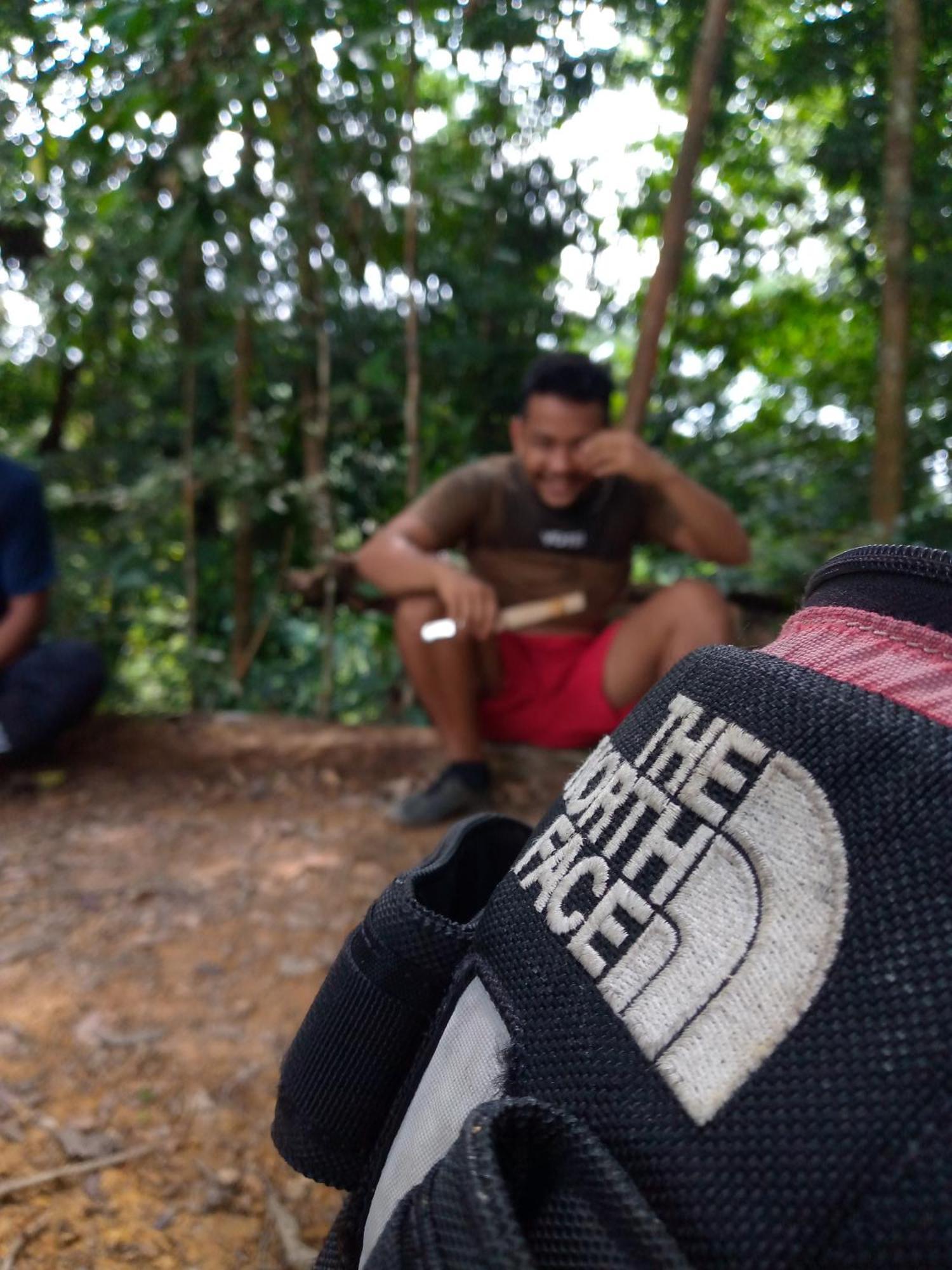 Asim Paris Guesthouse & Jungle Trekking Bukit Lawang Exteriör bild