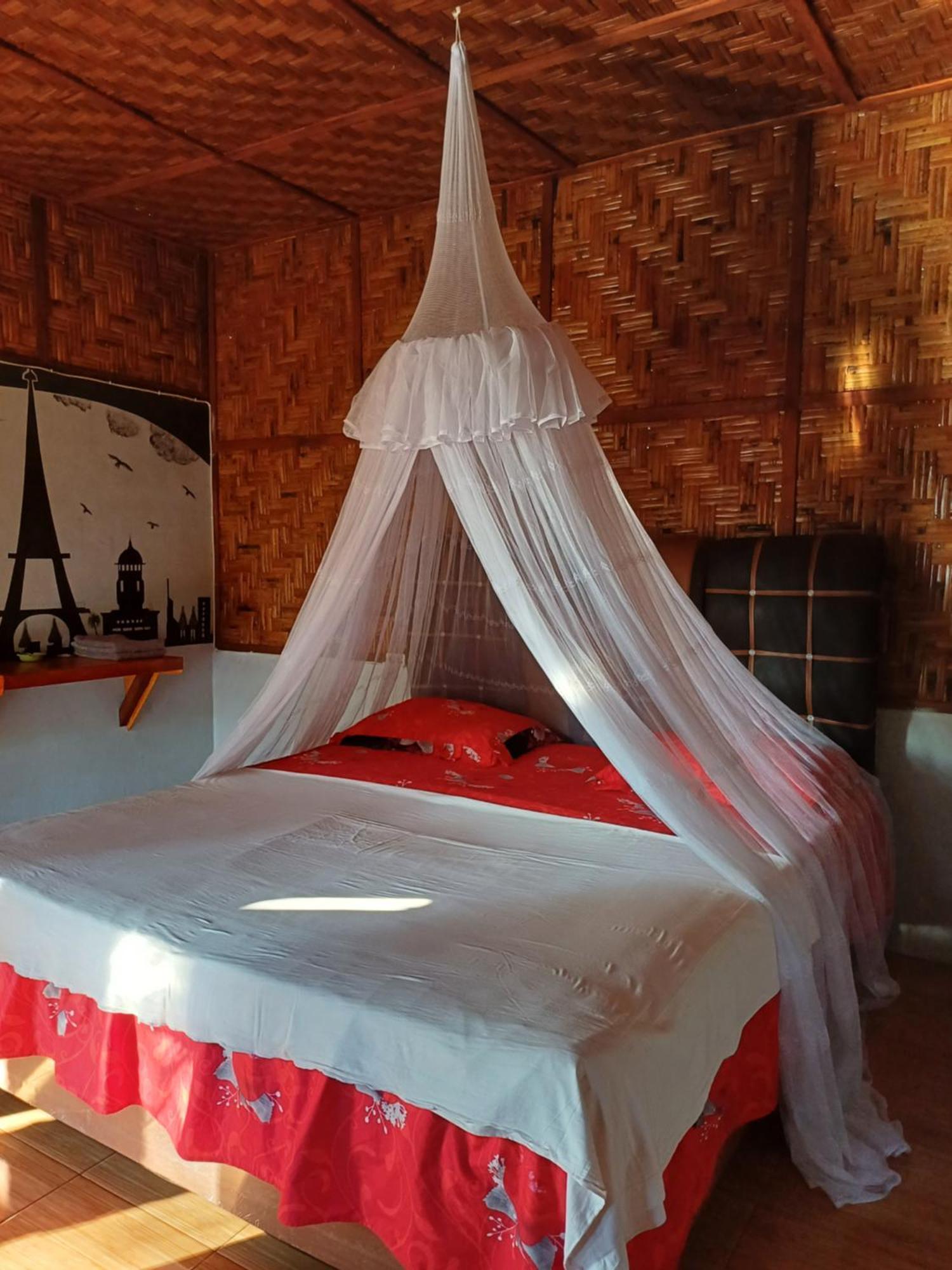Asim Paris Guesthouse & Jungle Trekking Bukit Lawang Exteriör bild