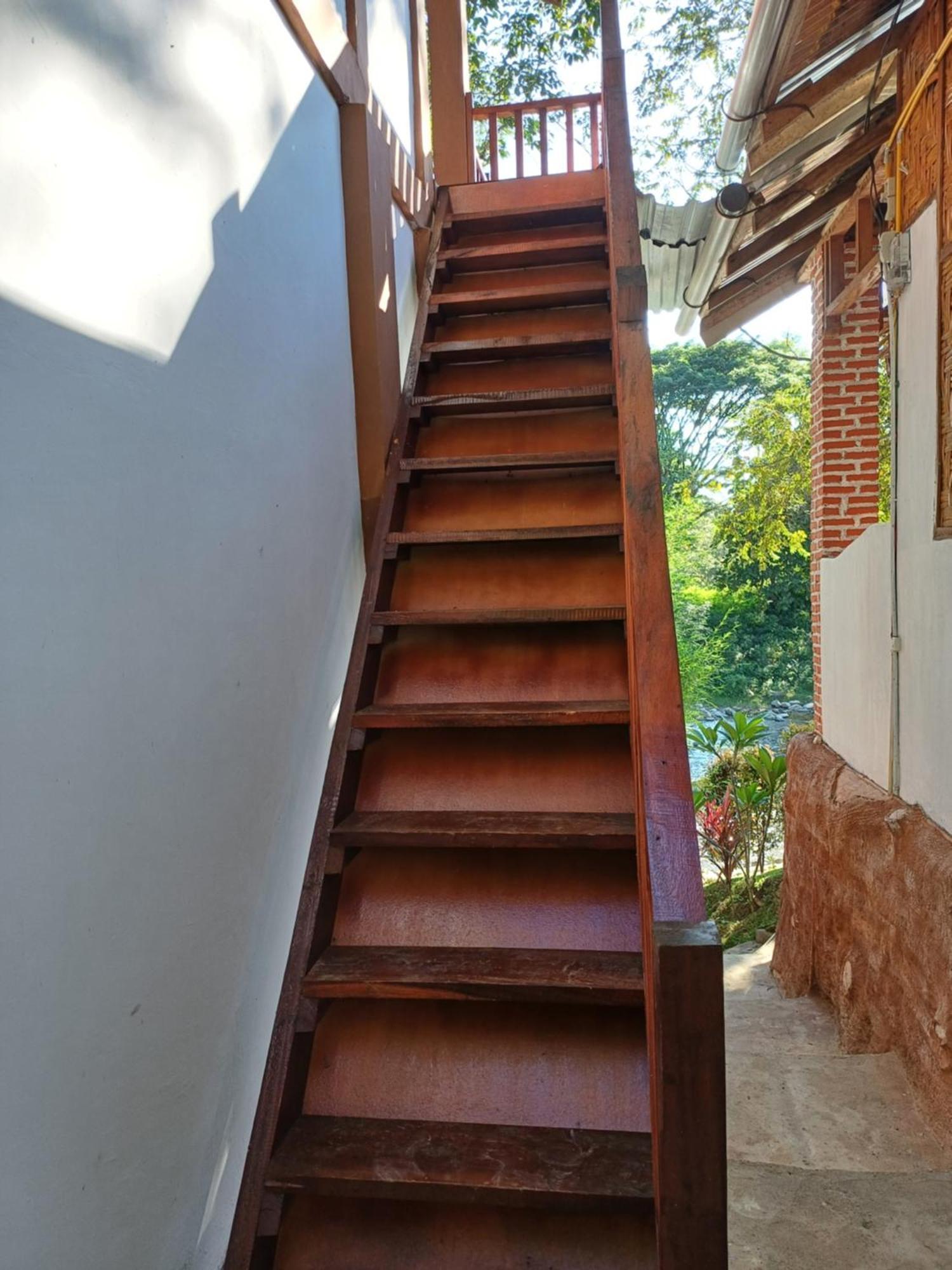 Asim Paris Guesthouse & Jungle Trekking Bukit Lawang Exteriör bild